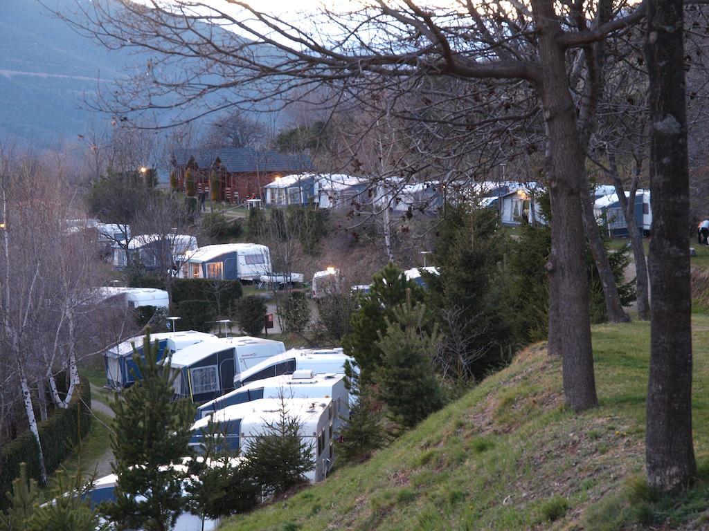 Camping Can Fosses Hotel Planoles Exterior photo